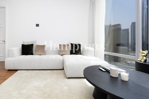 Apartamento en Burj Khalifa, Dubai, 1 dormitorio, 76.73973606 m², № 63772 - foto 2