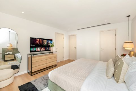 Apartment in Downtown Dubai (Downtown Burj Dubai), Dubai 1 bedroom, 90 sq.m. № 137864 - photo 16