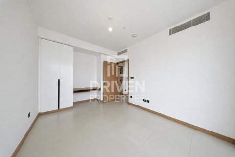 Снять в аренду квартиру в Vida Residences Dubai Marina, Дубай Марина, Дубай: 2 спальни, 106.28м², № 138819 - фото 8