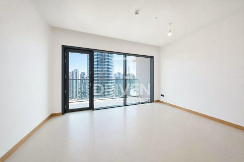 Снять в аренду квартиру в Vida Residences Dubai Marina, Дубай Марина, Дубай: 2 спальни, 106.28м², № 138819 - фото 2