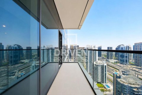 Снять в аренду квартиру в Vida Residences Dubai Marina, Дубай Марина, Дубай: 2 спальни, 106.28м², № 138819 - фото 17