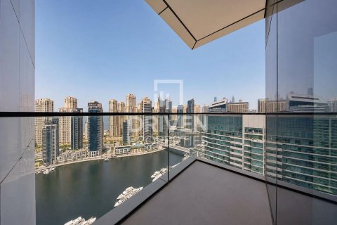 Квартира в Vida Residences Dubai Marina, Дубай Марина, Дубай, 2 спальни, 106.28м², № 138819