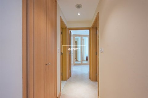 Apartment in Dubai Marina, Dubai 2 bedrooms, 152.4 sq.m. № 52519 - photo 6