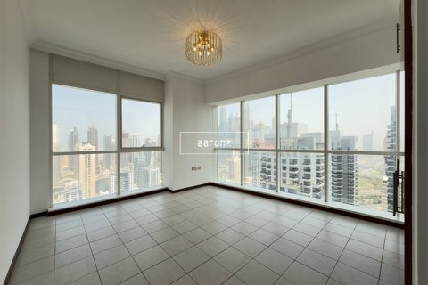 Apartment in Jumeirah Lake Towers, Dubai 2 bedrooms, 148 sq.m. № 52521 - photo 5