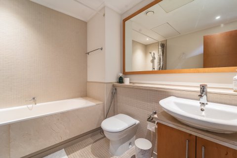 Apartment in Dubai Marina, Dubai 2 bedrooms, 131 sq.m. № 97190 - photo 13