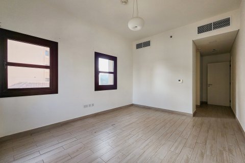 Apartment in Dubai 2 bedrooms, 129 sq.m. № 97182 - photo 4