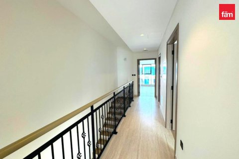 Townhouse in Dubai 4 bedrooms, 144 sq.m. № 141665 - photo 6