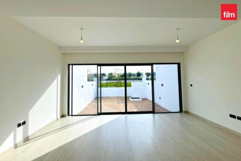 Townhouse in Dubai 4 bedrooms, 144 sq.m. № 141665 - photo 9