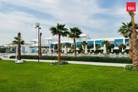 Townhouse in Dubai 4 bedrooms, 144 sq.m. № 141665 - photo 19