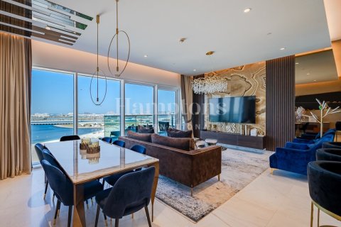 Apartment in 1 JBR, Jumeirah Beach Residence, Dubai 3 bedrooms, 241.50970977 sq.m. № 63377 - photo 9