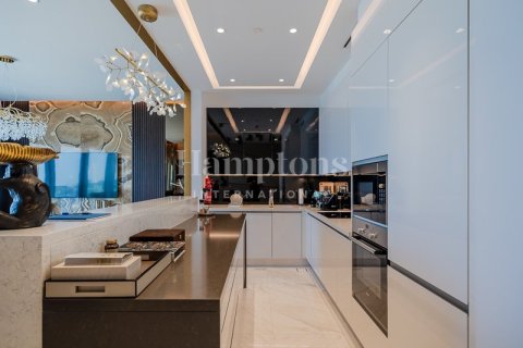 Apartment in 1 JBR, Jumeirah Beach Residence, Dubai 3 bedrooms, 241.50970977 sq.m. № 63377 - photo 3