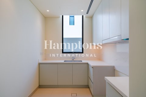 Villa in Maple at Dubai Hills Estate, Dubai Hills Estate, Dubai 5 bedrooms, 882.57850000 sq.m. № 63372 - photo 17