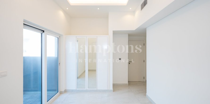 Apartment in Murooj Al Furjan, Al Furjan, Dubai 1 bedroom, 76.03 sq.m. № 63373