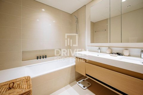 Apartamento en Harbour Gate, Dubai Creek Harbour (The Lagoons), Dubai, 2 dormitorios, 106 m², № 140007 - foto 17