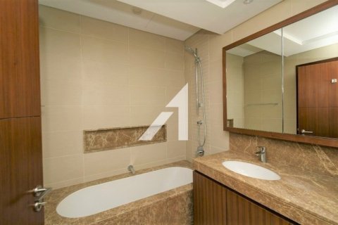 Apartment in Vida Residence, The Hills, Dubai 2 bedrooms, 134 sq.m. № 97445 - photo 14