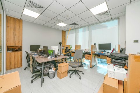 Oficina en Bay Square, Business Bay, Dubai, 181 m², № 97449 - foto 8