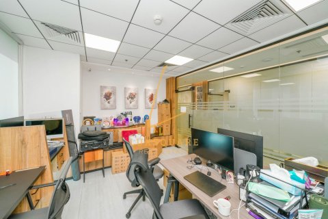 Oficina en Bay Square, Business Bay, Dubai, 181 m², № 97449 - foto 12