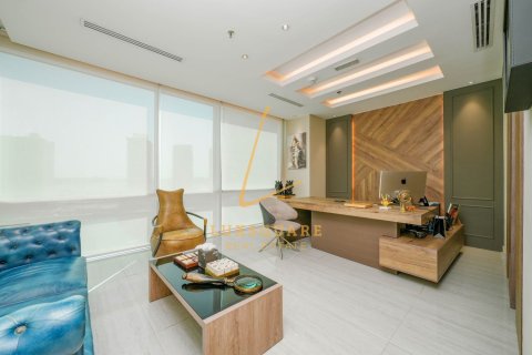 Oficina en Bay Square, Business Bay, Dubai, 181 m², № 97449 - foto 2