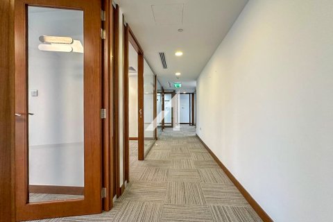 Снять в аренду офис в Sheikh Zayed Road, Дубай: 145м², № 97446 - фото 8