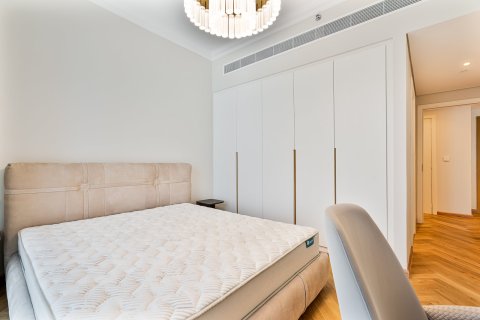 Apartment in Jumeirah Beach Residence, Dubai 2 bedrooms, 131 sq.m. № 120642 - photo 9