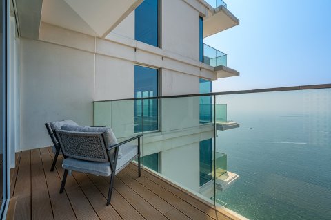 Apartment in Jumeirah Beach Residence, Dubai 2 bedrooms, 131 sq.m. № 120642 - photo 18