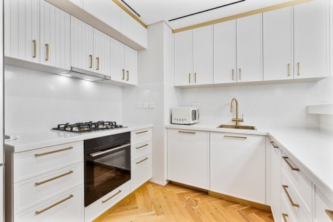 Apartment in Jumeirah Beach Residence, Dubai 2 bedrooms, 131 sq.m. № 120642 - photo 6