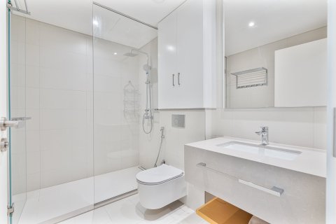 Apartment in Jumeirah Beach Residence, Dubai 2 bedrooms, 131 sq.m. № 120642 - photo 10