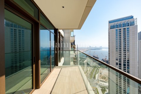 Снять в аренду квартиру в Palace Residences, Dubai Creek Harbour (The Lagoons), Дубай: 1 спальня, 65.21790600м², № 111357 - фото 5