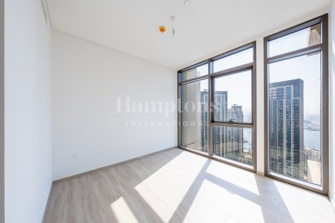 Снять в аренду квартиру в Palace Residences, Dubai Creek Harbour (The Lagoons), Дубай: 1 спальня, 65.21790600м², № 111357 - фото 4