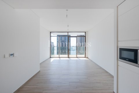 Снять в аренду квартиру в Palace Residences, Dubai Creek Harbour (The Lagoons), Дубай: 1 спальня, 65.21790600м², № 111357 - фото 18