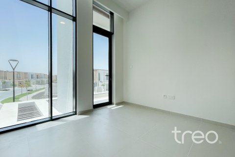 Adosado en Dubai, 3 dormitorios, 190.64 m², № 124823 - foto 15