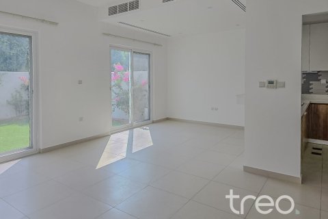 Townhouse in Dubai 3 bedrooms, 178.1 sq.m. № 124819 - photo 16