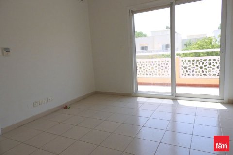فيلا في دبي 4 غرف نوم, 539.9 م² رقم 48817 - صورة 2
