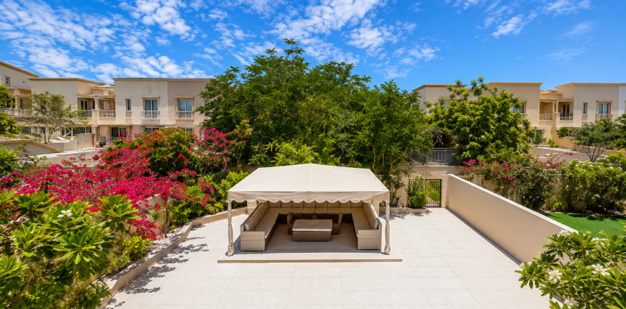 Villa à The Springs, Dubai, 3 chambres, 326.34 m², № 133982