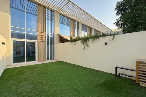 تاون هاوس في Dubai Land, دبي 2 غرف نوم, 123.75 م² رقم 133983