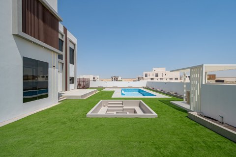 Villa in Dubai Land, Dubai 5 bedrooms, 650.32 sq.m. № 133984 - photo 28