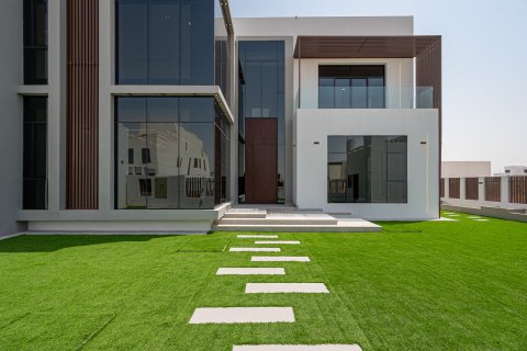 Villa in Dubai Land, Dubai 5 bedrooms, 650.32 sq.m. № 133984