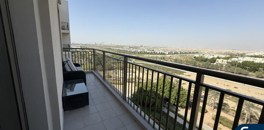 Apartment in Zahra Apartments, Town Square, Dubai 3 bedrooms, 131 sq.m. № 76383