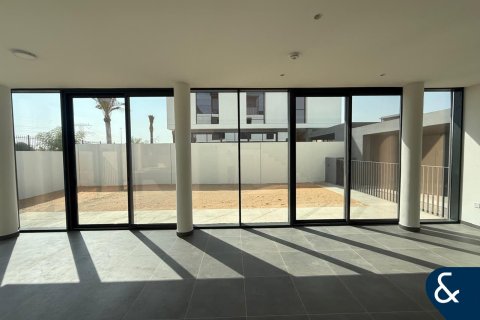 Villa in Arabian Ranches 3, Dubai 4 bedrooms, 302 sq.m. № 76386 - photo 5