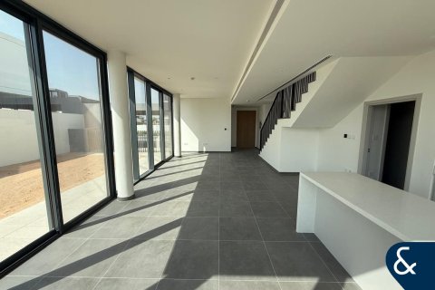 Villa in Arabian Ranches 3, Dubai 4 bedrooms, 302 sq.m. № 76386 - photo 3