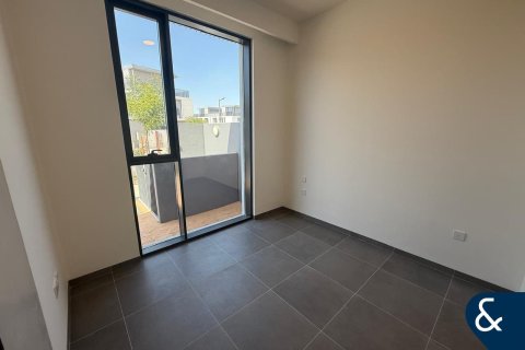 Villa in Arabian Ranches 3, Dubai 4 bedrooms, 302 sq.m. № 76386 - photo 9