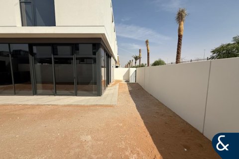 Villa in Arabian Ranches 3, Dubai 4 bedrooms, 302 sq.m. № 76386 - photo 29