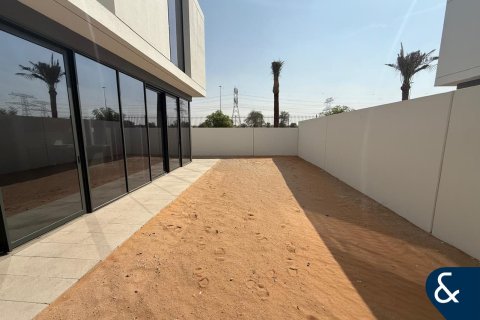 Villa in Arabian Ranches 3, Dubai 4 bedrooms, 302 sq.m. № 76386 - photo 28