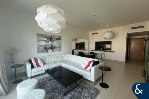 Apartment in Downtown Dubai (Downtown Burj Dubai), Dubai 1 bedroom, 84 sq.m. № 76381 - photo 1