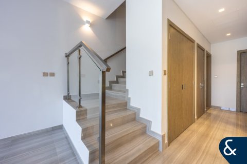 Townhouse in DAMAC Hills (Akoya by DAMAC), Dubai 4 bedrooms, 217 sq.m. № 76382 - photo 9