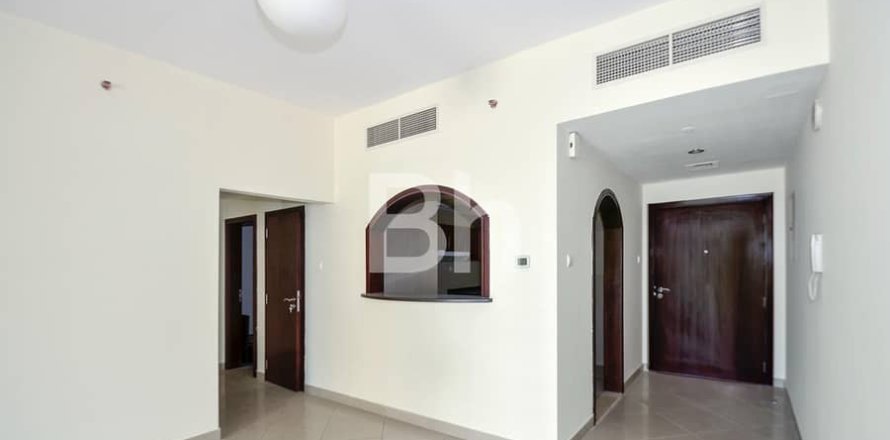 Appartement à Jumeirah Lake Towers, Dubai, 2 chambres, 121 m², № 57450