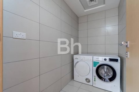 Apartment in Dubai Marina, Dubai 2 bedrooms, 172 sq.m. № 57452 - photo 6