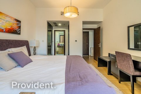 Apartamento en Jumeirah Beach Residence, Dubai, 2 dormitorios, № 1251 - foto 11