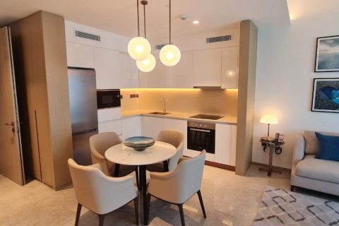 Apartment in ADDRESS HARBOUR POINT in Dubai 1 bedroom, 72 sq.m. № 31093 - photo 1