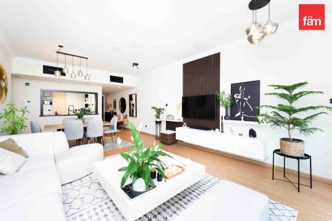 Appartement à Downtown Dubai (Downtown Burj Dubai), Dubai, 2 chambres, 142 m², № 41671 - photo 1